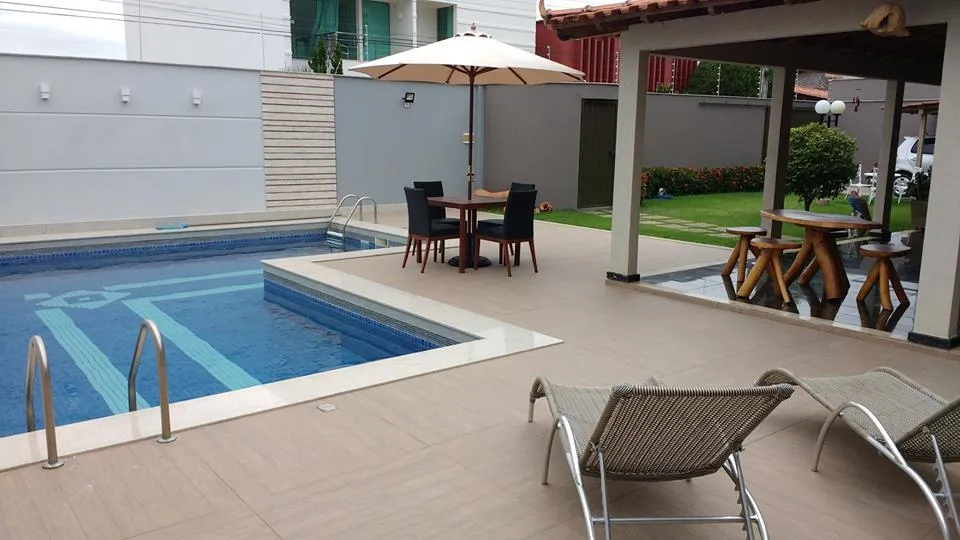 Casa Brotas Luxo