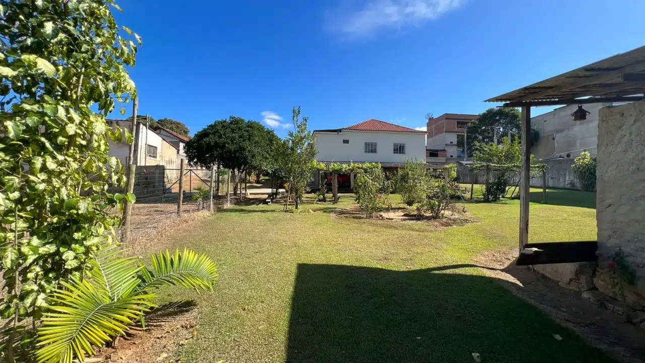 Área Comercial