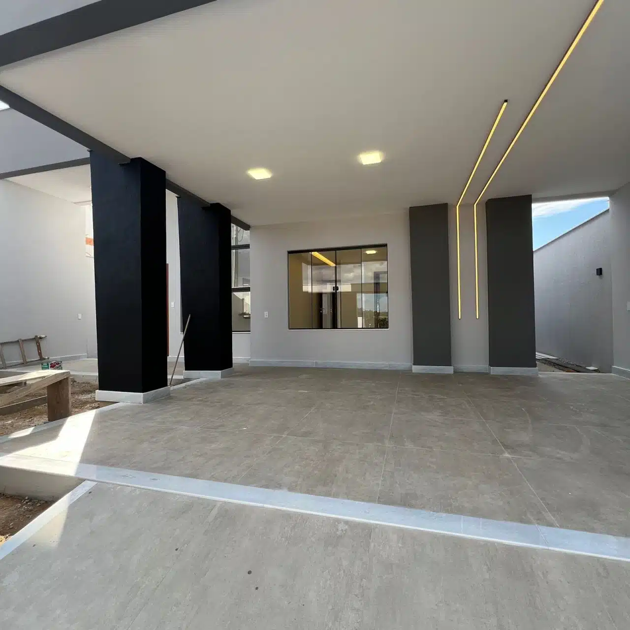 Casa Linear - Alto Padrão