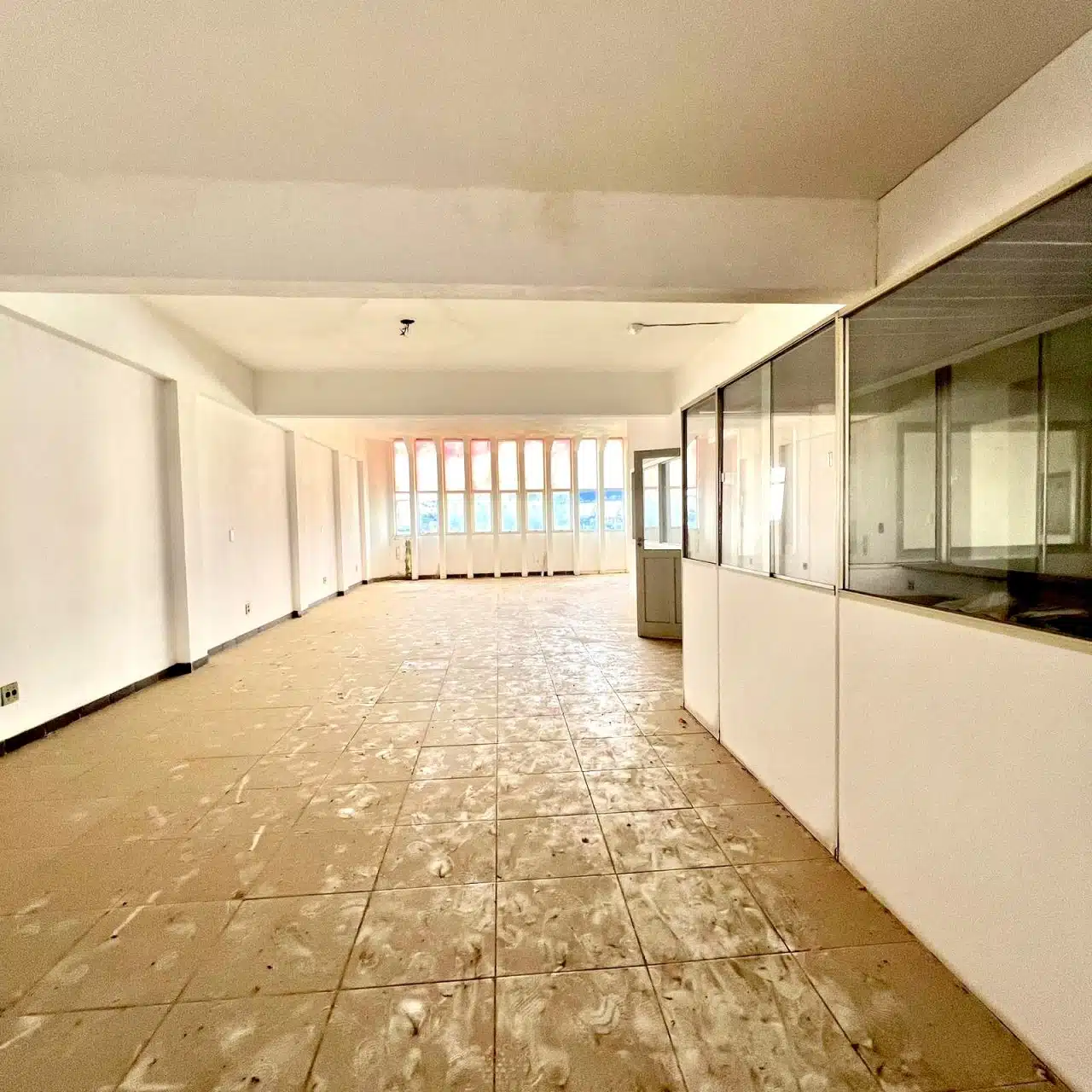 Alugo Andar Comercial