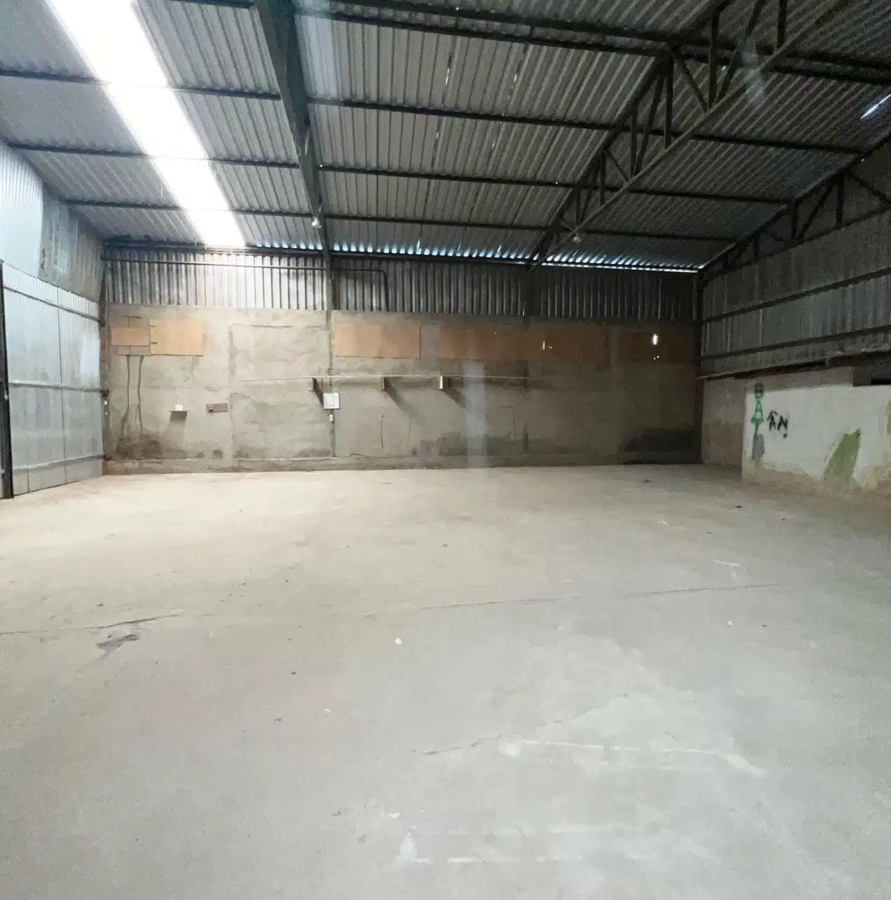 Galpão 600m2