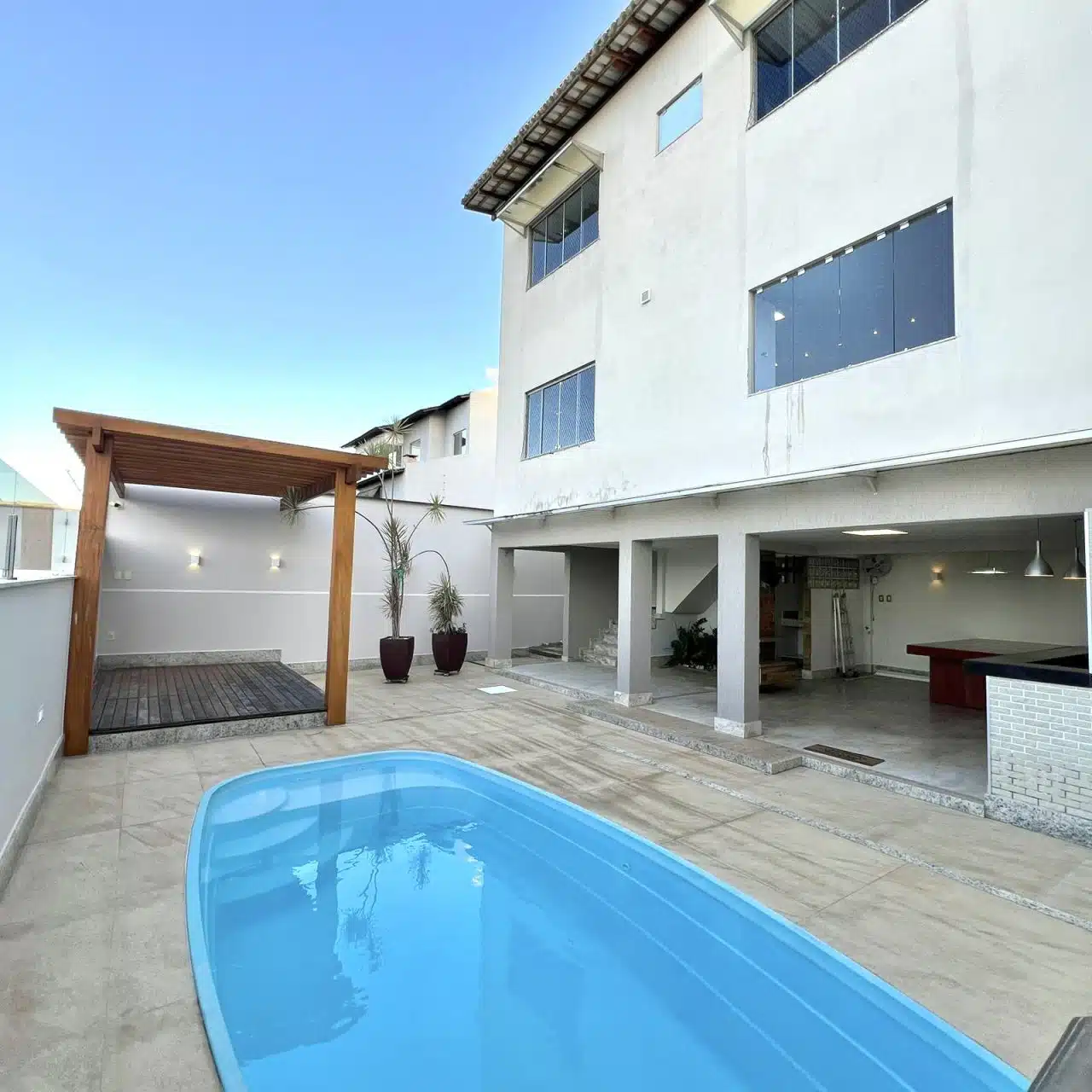 Casa duplex Fazenda Vitali