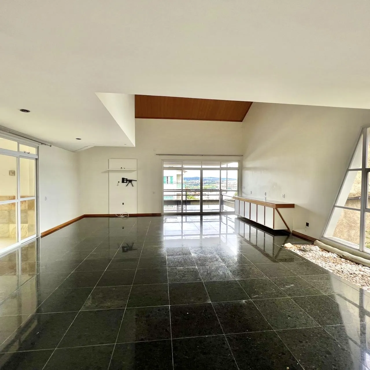Alugo Casa Moacir Brotas