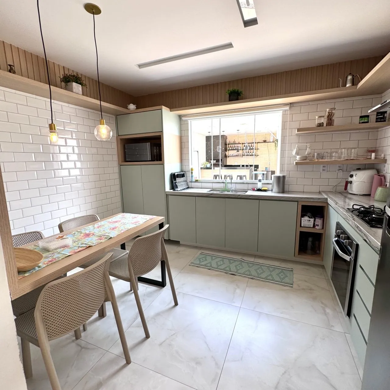 Casa duplex M. Brotas