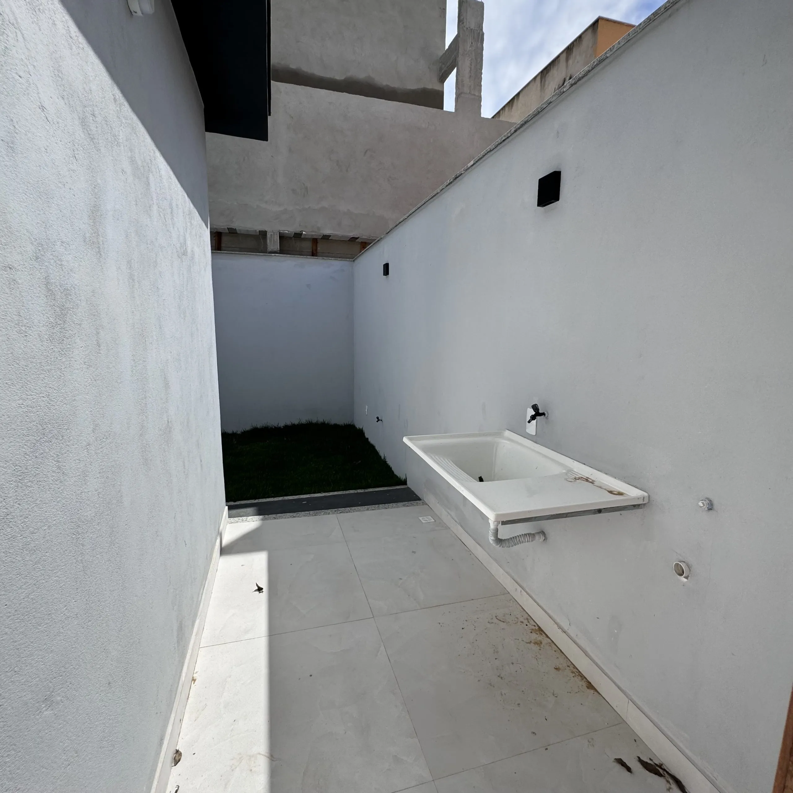 Casa Acampamento 01